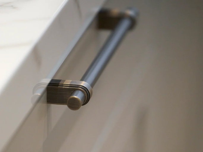 Мебельная ручка-скоба Armac Martin Gaumont 214 мм матовая бронза